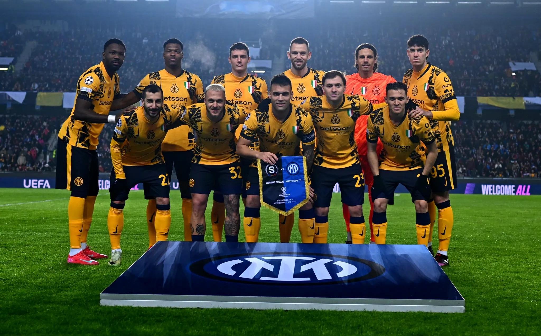 包含今夜密尔沃基雄鹿调整名单以备欧冠；外线爆发环节打磨；震撼外界；球队文化再被提及的词条